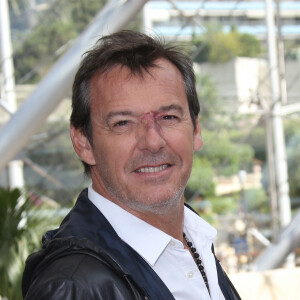 Jean-Luc Reichmann lors du photocall pour "Les douze coups de midi" lors du Festival de Télévision de Monte Carlo le 13 Juin 2016. © Denis Guignebourg/BestImage