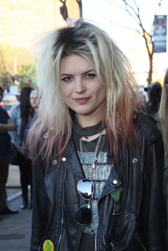 Alison Mosshart - Projection du film "What Maisie knew" ors de l'evenement "The Cinema Society with Tod's & GQ" a New York. Le 2 mai 2013 