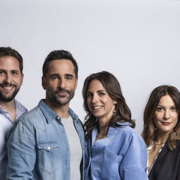 Guest, Florent Peyre et sa compagne Virginie Stref, Anne-Sophie Aparis, guest, Pascal Obispo - Backstage - Enregistrement de l'émission "La Chanson secrète 11" à Paris, diffusée le 24 juin sur TF1. © Jacovides-Moreau / Bestimage 