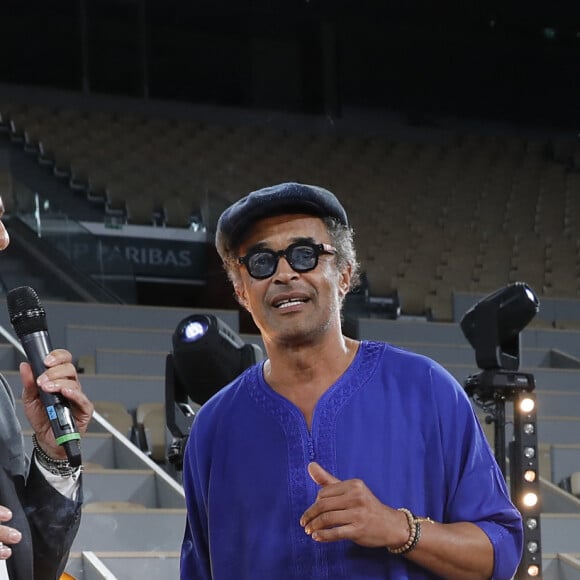 Cédric Pioline, Yannick Noah - Soirée de gala "Coeur Central" au profit de Terre d'Impact fonds de dotation de la FFT et de l'association Fête le Mur sur le Court Central Philippe Chatrier à Roland Garros, Paris le 5 juillet 2022. © Marc Ausset-Lacroix/Bestimage