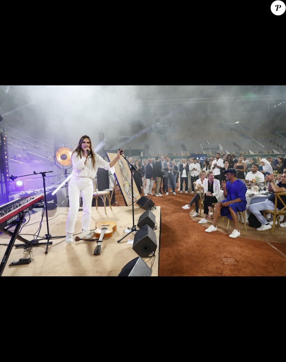 Joyce Jonathan, Yannick Noah - Soirée de gala "Coeur Central" au profit de Terre d'Impact fonds de dotation de la FFT et de l'association Fête le Mur sur le Court Central Philippe Chatrier à Roland Garros, Paris le 5 juillet 2022. © Marc Ausset-Lacroix/Bestimage