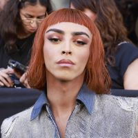 Tina Kunakey, look d'ado surprenant face à Bilal Hassani et Rossy de Palma très sexy au défilé Jean-Paul Gaultier