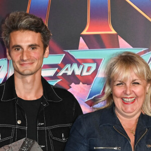 Valérie Damidot avec ses enfants Norman et Roxanne - Avant-première du film "Thor Love and Thunder" au Grand Rex à Paris le 7 juillet 2022. © Coadic Guirec/Bestimage