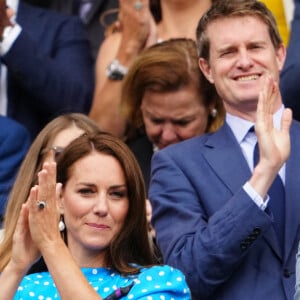 Le prince William, duc de Cambridge, et Catherine (Kate) Middleton, duchesse de Cambridge, dans les tribunes du tournoi de Wimbledon, le 5 juillet 2022. 