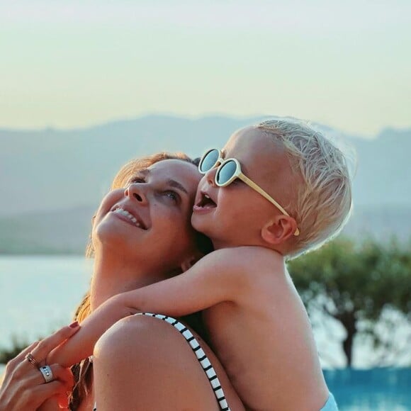 Ophélie Meunier et son fils Joseph.