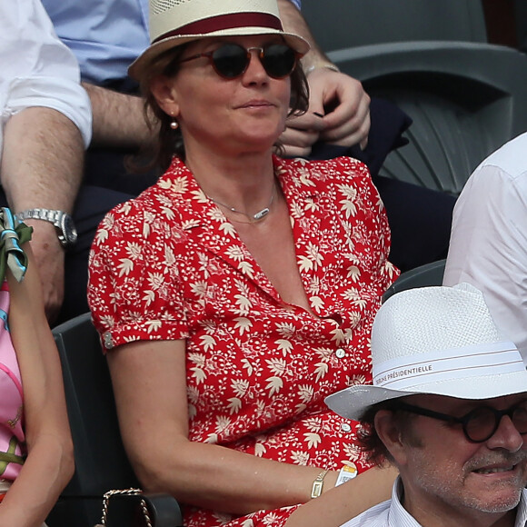 Cendrine Dominguez - People dans les tribunes des Internationaux de France de Tennis de Roland Garros à Paris. Le 8 juin 2018 © Cyril Moreau / Bestimage 