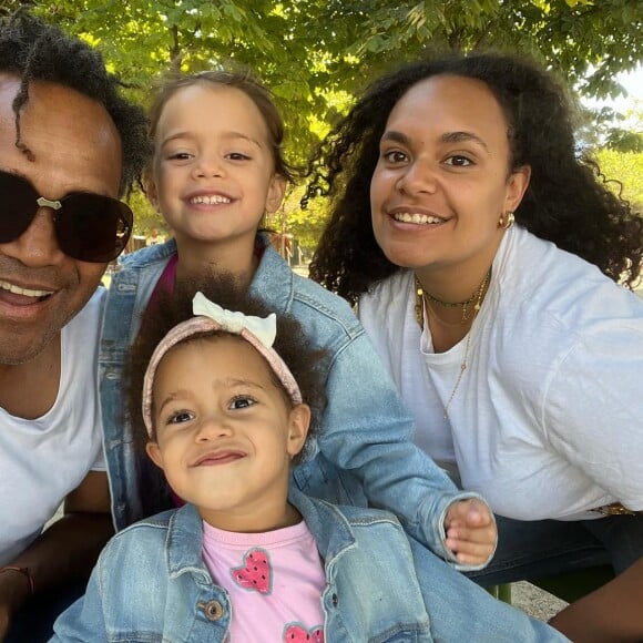 Christian Karembeu et ses trois filles.