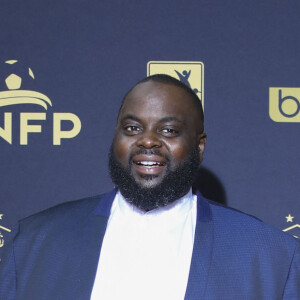 Issa Doumbia au photocall de la 28ème cérémonie des trophées UNFP (Union nationale des footballeurs professionnels) au Pavillon d'Armenonville à Paris, France, le 19 mai 2019. 