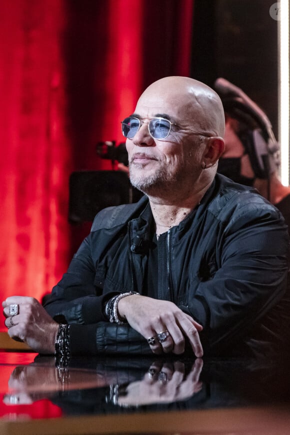 Pascal Obispo sur le plateau pendant l'émission On Est En Direct (OEED) , présentée par Laurent Ruquier et diffusée en direct le 16 janvier 2021 sur France 2 à Paris. © Jack Tribeca / Bestimage 