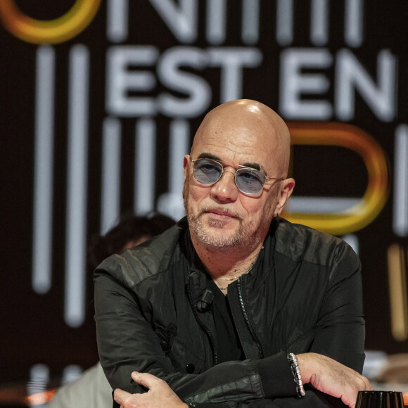 Pascal Obispo sur le plateau pendant l'émission On Est En Direct (OEED) , présentée par Laurent Ruquier et diffusée en direct le 16 janvier 2021 sur France 2 à Paris. © Jack Tribeca / Bestimage 