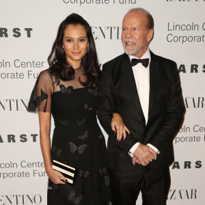 Emma Heming et son mari Bruce Willis au gala de charité 'An Evening Honoring Valentino' à New York, le 7 décembre 2015 