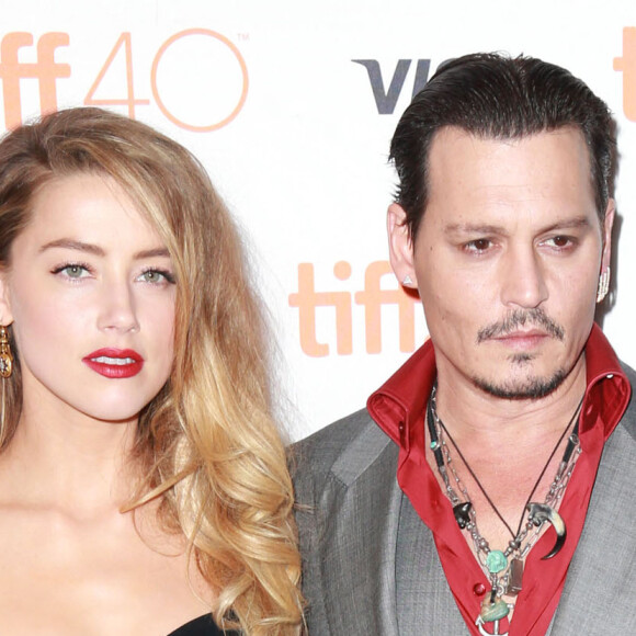 Amber Heard et son mari Johnny Depp - Avant-première du film "Black Mass" lors du Festival International du film de Toronto, le 14 septembre 2015. 