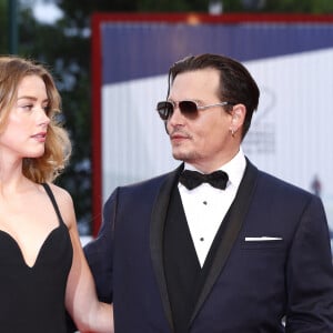 Amber Heard et son mari Johnny Depp - Première du film Black Mass (Strictly Criminal) lors du 72ème festival du film de Venise (la Mostra), le 4 septembre 2015.