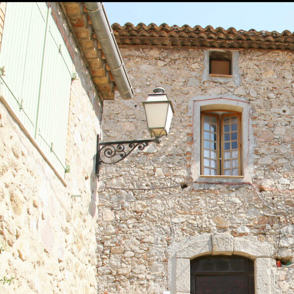 Johnny Depp met encore en vente son domaine provençal du Plan-de-la-Tour dans le Var.