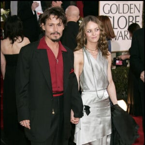 Johnny Depp et Vanessa Paradis à la 63e cérémonie des Golden Globe Awards en 2006.
