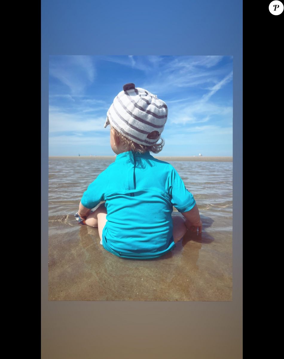 Marion Rousse Combl E Avec Son Fils Nino La Plage Photos Du Craquant Petit Baigneur Le