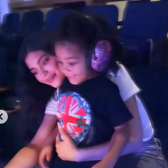 Kylie Jenner et Stormi au concert de Travis Scott le 6 août 2022.