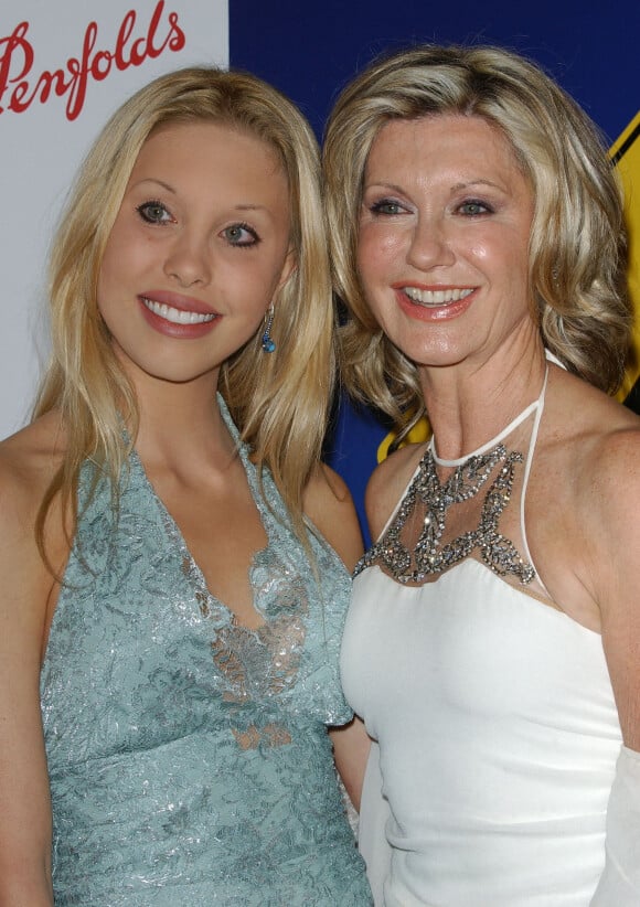Chloe Rose Lattanzi avec sa mère Olivia Newton-John lors d'un gala en 2006