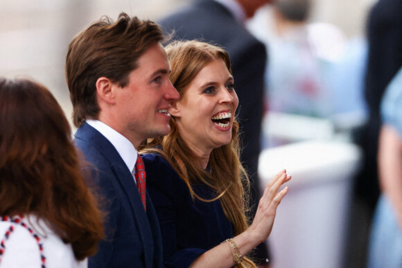 la princesse Beatrice d'York et son mari Edoardo Mapelli Mozzi - Concert du jubilé de platine de la reine devant le palais de Buckingham à Londres le 4 juin 2022. 