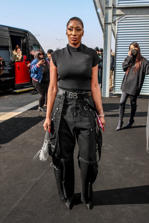 Aya Nakamura - Arrivées au défilé Balenciaga Automne/Hiver 2022/2023 lors de la Fashion Week de Paris au Bourget à Paris, France, le 6 mars 2022. © Da Silva-Perusseau/Bestimage 