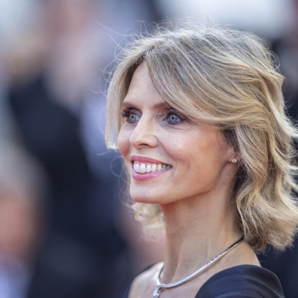 Sylvie Tellier - Montée des marches du film " Armageddon Time " lors du 75ème Festival International du Film de Cannes. Le 19 mai 2022 © Cyril Moreau / Bestimage 