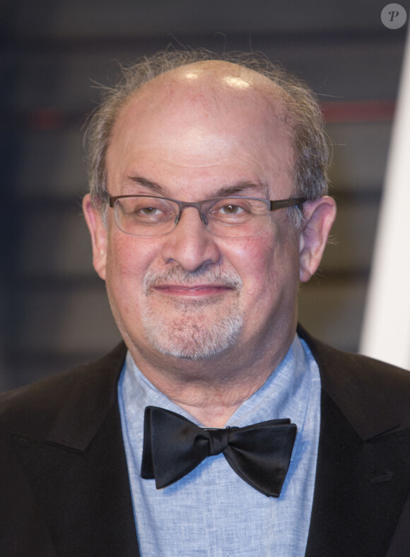 Salman Rushdie à la soirée "Vanity Fair Oscar Party" à Hollywood le 28 février 2016.