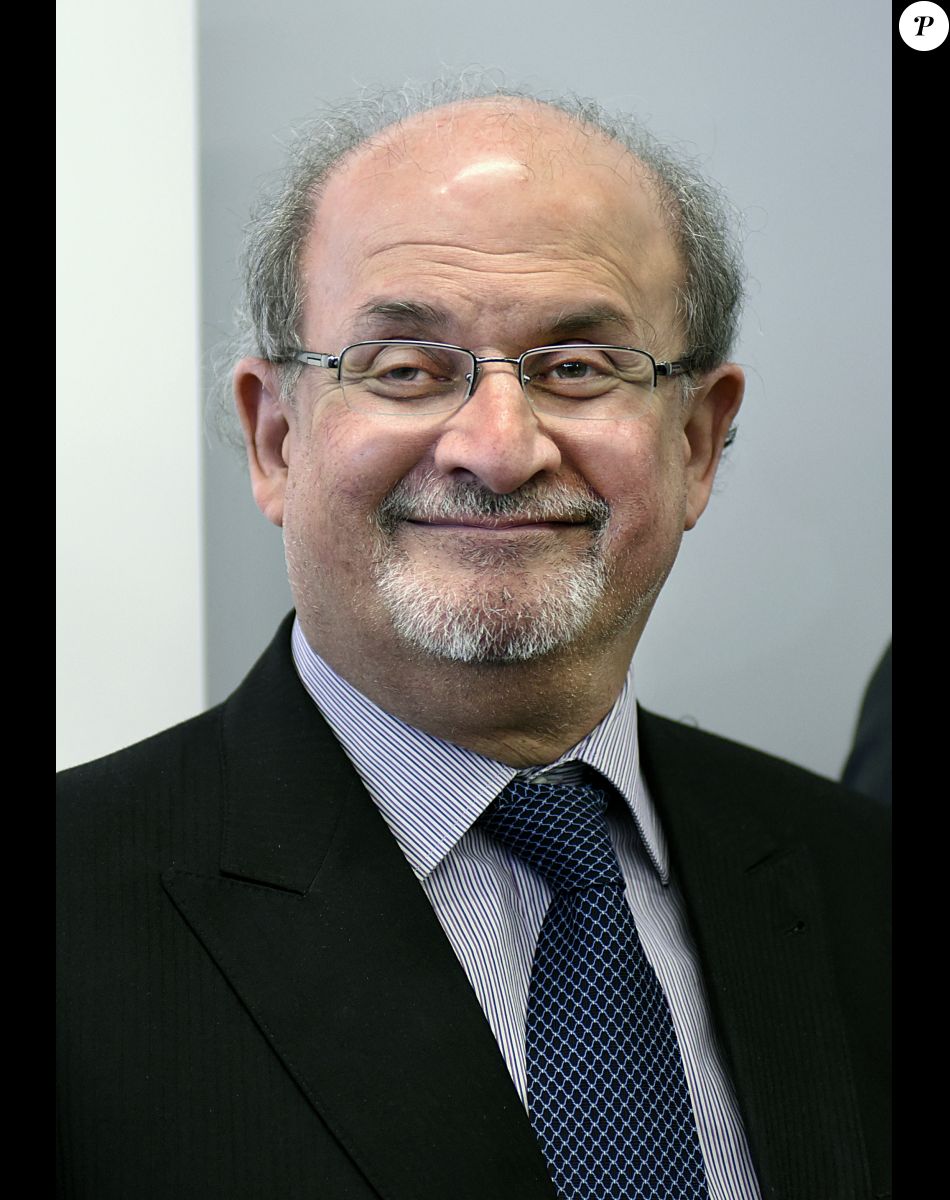 Salman Rushdie lors d'une conférence à la Foire du livre de Francfort, le 13 octobre 2015.