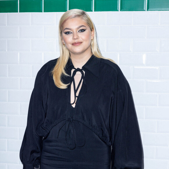 Louane Emera au photocall du défilé Ami automne-hiver 2022/2023 dans le cadre de la Fashion Week de Paris, France, le 19 janvier 2022. @Olivier Borde/bestimage