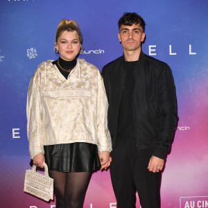 Louane et son compagnon Florian Rossi - Avant Première de " Belle " film animé japonais au Grand Rex à Paris le 6 décembre 2021 . © Veeren / Bestimage