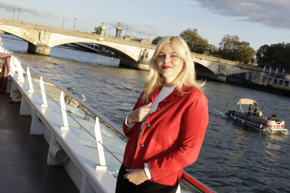 Portrait de Louane Emera le 13 octobre 2021. © Cédric Perrin / Bestimage