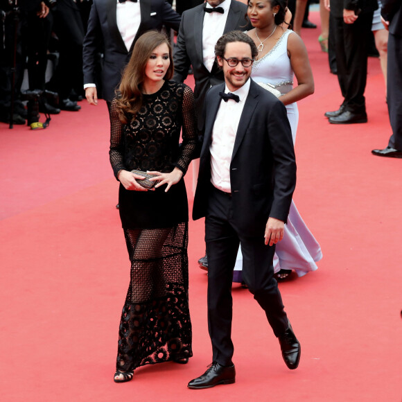 Thomas Hollande et sa compagne Emilie Broussouloux - Montée des marches du film "L'Amant Double" lors du 70ème Festival International du Film de Cannes. Le 26 mai 2017. © Borde-Jacovides-Moreau / Bestimage 