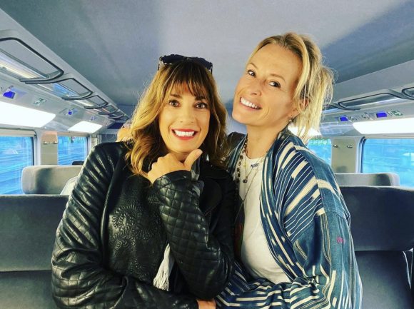 Eve Angeli et Estelle Lefébure sur Instagram. Le 16 juillet 2022.