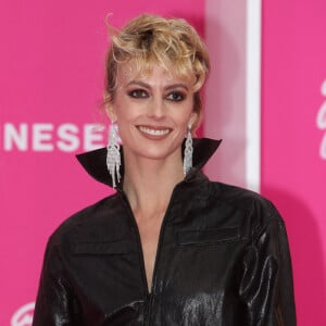 Sara Mortensen au photocall de la cérémonie d'ouverture de la 5ème saison du festival International des Séries "Canneseries" à Cannes, France, le 1er avril 2022. © Denis Guignebourg/BestImage