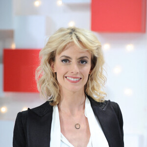 Exclusif - Sara Mortensen - Enregistrement de l'émission "Vivement Dimanche" au studio Gabriel à Paris le 4 mars 2020 et diffusée le 8 mars 2020. © Guillaume Gaffiot/Bestimage