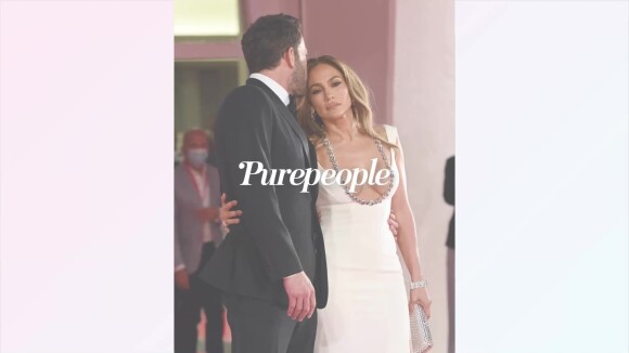 Mariage de Jennifer Lopez et Ben Affleck : la chanteuse dévoile ses 3 robes en photos, l'une d'elle est très sexy !