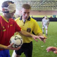 Aveugles, ils jouent au foot comme des dieux !