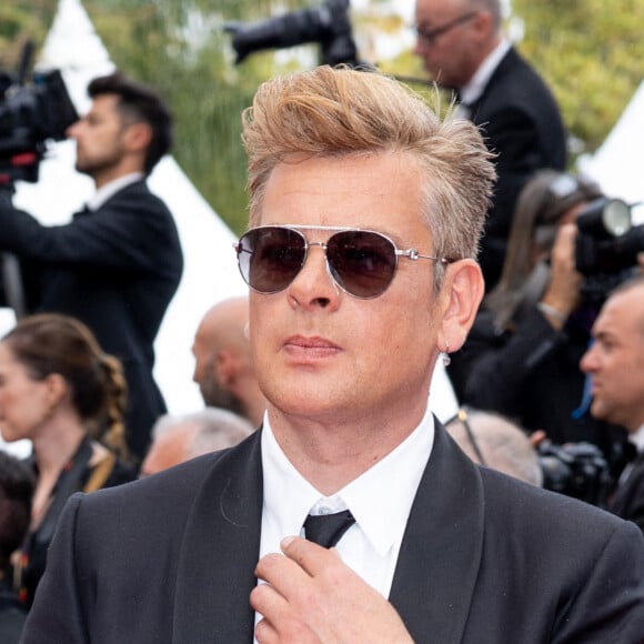 Benjamin Biolay - Montée des marches du film " Top Gun : Maverick " lors du 75ème Festival International du Film de Cannes. Le 18 mai 2022 © Olivier Borde / Bestimage 