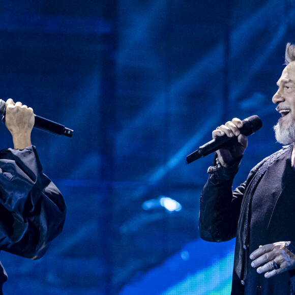 Jenifer Bartoli et Florent Pagny - Concert hommage à Johnny Hallyday "Que je t'aime" à l'AccorHotels Arena Paris Bercy à Paris. Le 14 septembre 2021 © Borde-Jacovides-Moreau / Bestimage 