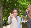 Yvan Attal et Caroline Anglade au photocall du film "Maestro(s)" lors du 15ème festival du film francophone de Angoulême, France, le 26 août 2022. © Coadic Guirec/Bestimage