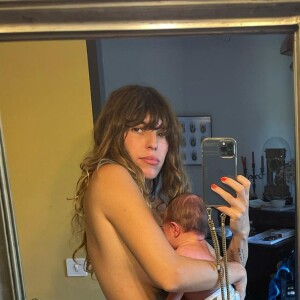 Lou Doillon : son adorable peau à peau avec Laszlo fait fondre son aîné Marlowe