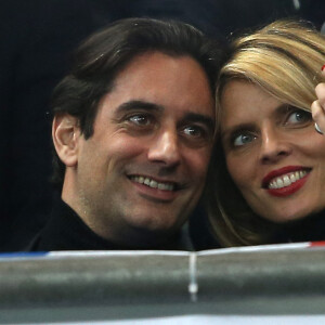 Sylvie Tellier et son compagnon Laurent - People au match de football France - Russie au Stade de France à Saint-Denis le 29 mars 2016. © Cyril Moreau/Bestimage 