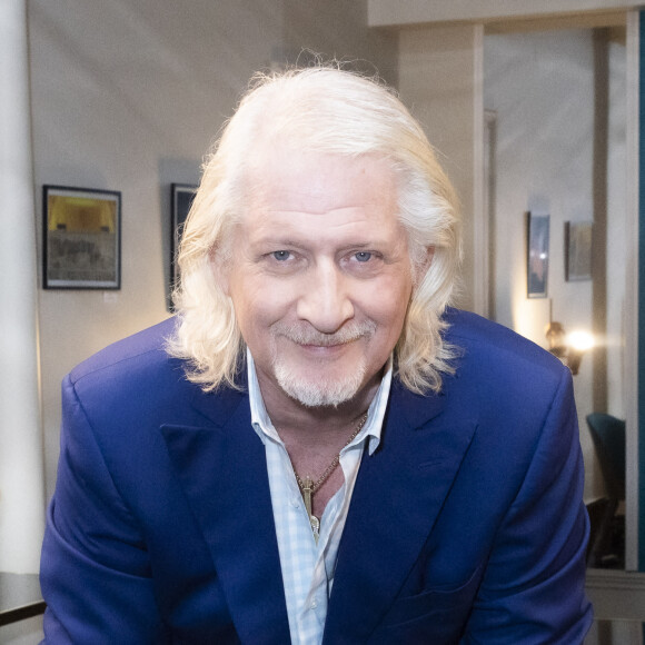 Patrick Sebastien lors de l'enregistrement de l'émission "Olympiascope" à Paris, diffusée le 19 mai sur Olympia TV, une chaîne du groupe Canal+ et en replay sur myCANAL. Le 6 avril 2022 © Jack Tribeca / Bestimage 