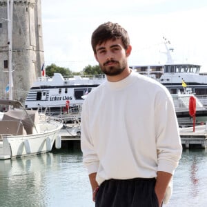 Clément Rémiens de "Ici tout commence" - Festival de la Fiction de La Rochelle. Le 18 septembre 2021 © Jean-Marc Lhomer / Bestimage