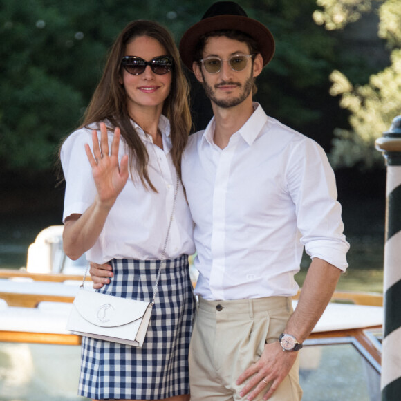 Pierre Niney et sa femme Natasha Andrews - People à Venise pour la 77ème édition du festival international du film de Venise (Mostra)