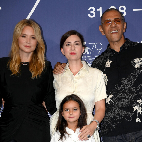 Virginie Efira, Rebecca Zlotowski, Callie Ferreira et Roschdy Zem au photocall du film "Les Enfants des autres" lors de la 79ème édition du festival du film de Venise (La Mostra), Italie, le 4 septembre 2022. © ANSA/Zuma Press/Bestimage