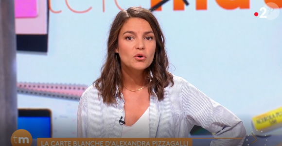 La nouvelle humoriste de "Télématin", Alexandra Pizzagalli, se fait interrompre en direct pendant son sketch par France 2