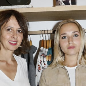 Valérie Bonneton, Chloé Jouannet - Ouverture de la nouvelle boutique Comptoir des Cotonniers Rive Gauche rue de Sèvres à Paris, le 17 septembre 2019. © Marc Ausset-Lacroix / Bestimage