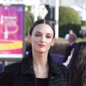 Charlotte Le Bon - Arrivées à la cérémonie de clôture de la 48ème édition du festival du film américain de Deauville le 10 septembre 2022. © Denis Guignebourg / Bestimage