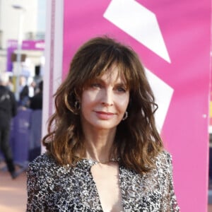 Anne Parillaud - Arrivées à la cérémonie de clôture de la 48ème édition du festival du film américain de Deauville le 10 septembre 2022. © Denis Guignebourg / Bestimage