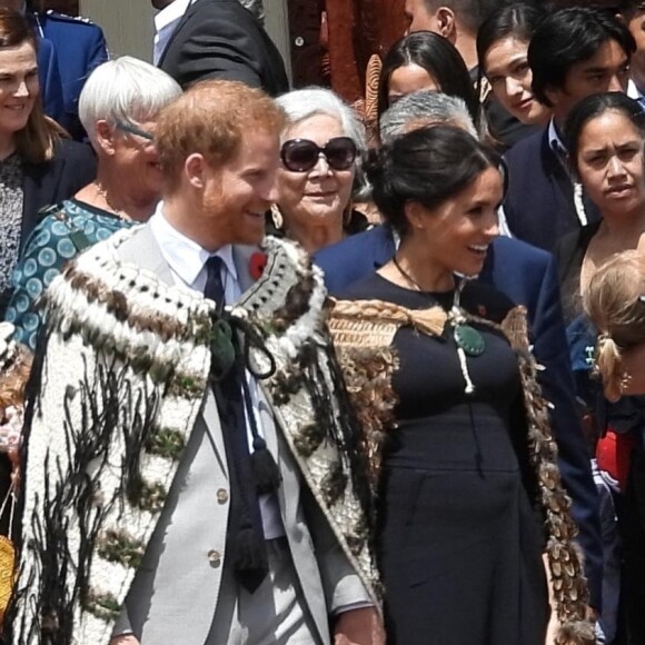 Le prince Harry, duc de Sussex, Meghan Markle, duchesse de Sussex (enceinte) lors d'une visite du site Te Papaiouru Marae à Rotorua, Nouvelle Zélande le 31 octobre 2018. 